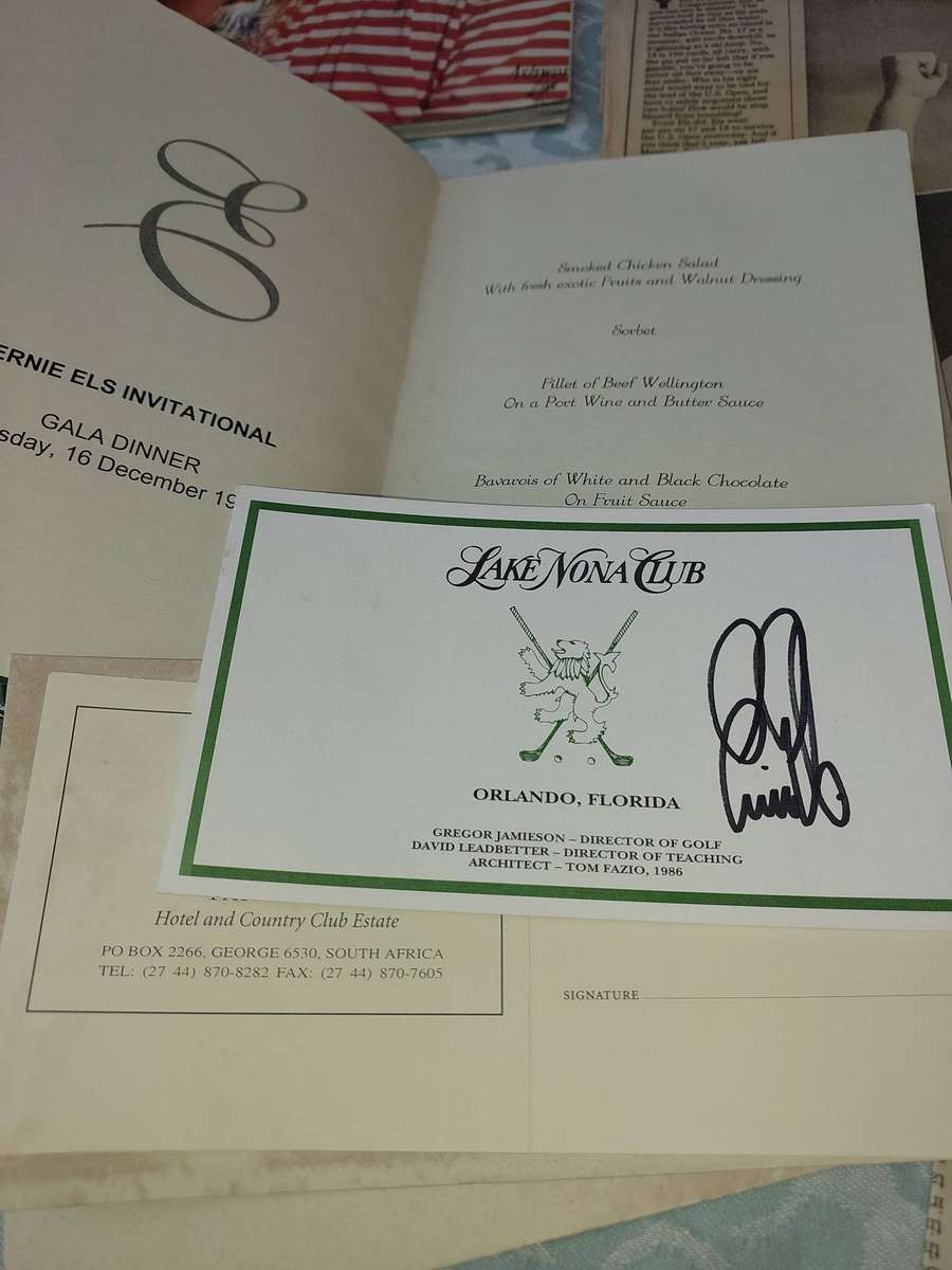 AN ENTIRE COLLECTION ERNIE ELS GOLFING LEGEND MEMORABILIA SOLD AS IS
