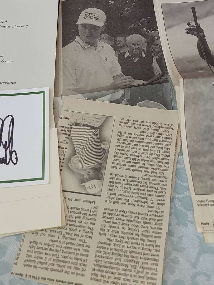 AN ENTIRE COLLECTION ERNIE ELS GOLFING LEGEND MEMORABILIA SOLD AS IS