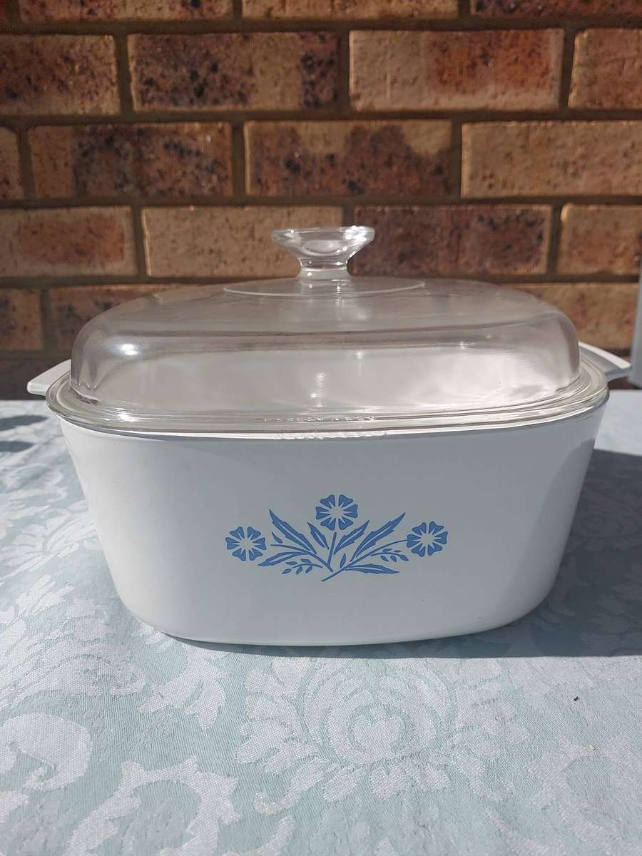 Corning Ware 45 QT Casserole Dish  Vintage Pyroceram