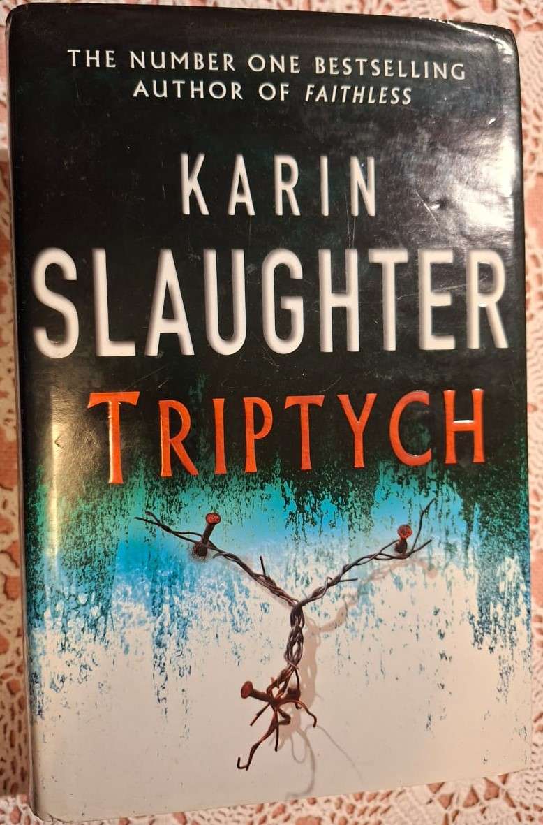 Triptych  Karin Slaughter