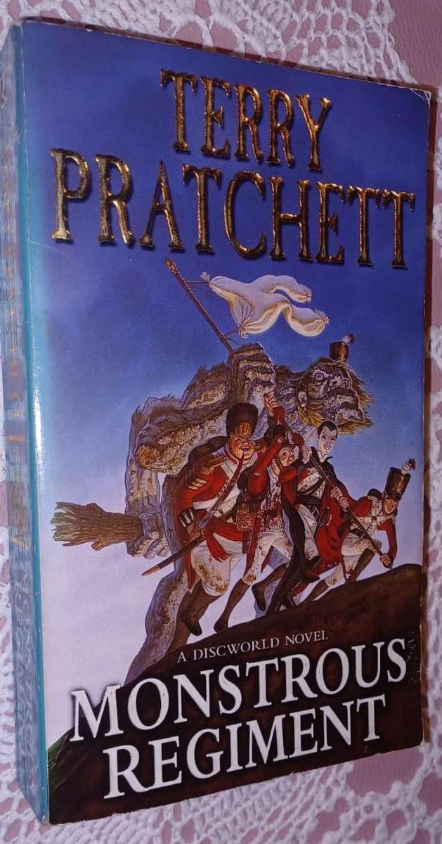 Monstrous regiment Terry Pratchett a Discworld novel