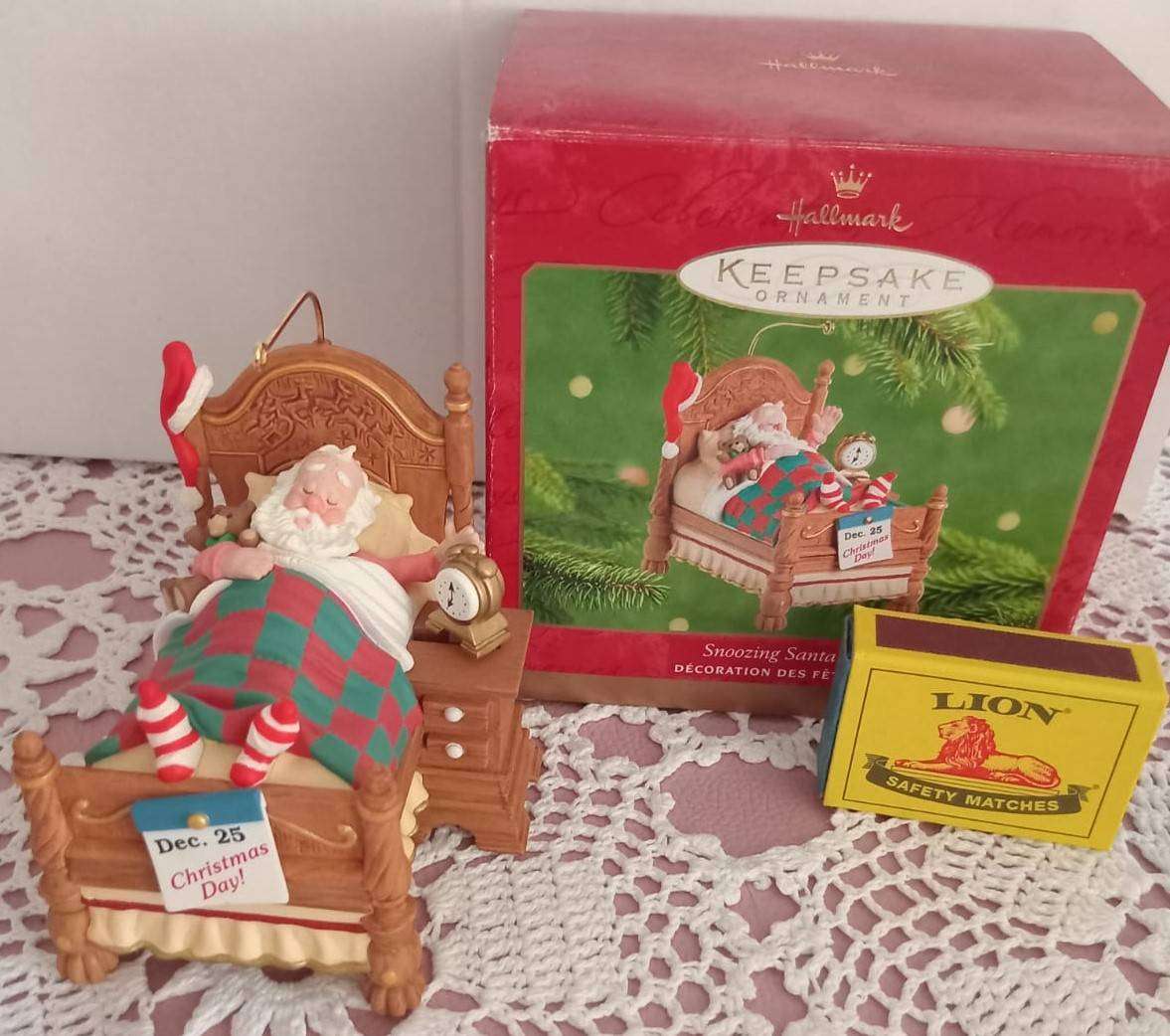 Christmas ornament " Snoozing Santa "