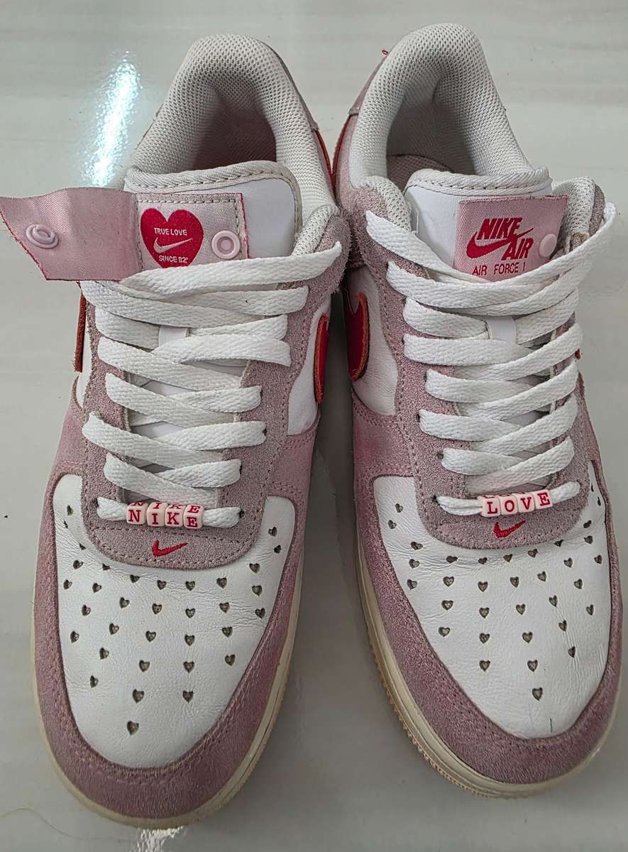 Nike Airforce 1 Leather - 07' Love Letter Valentyn's day (Highly Collectable)