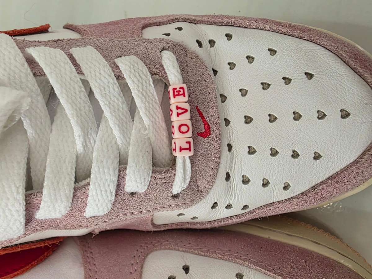 Nike Airforce 1 Leather - 07' Love Letter Valentyn's day (Highly Collectable)