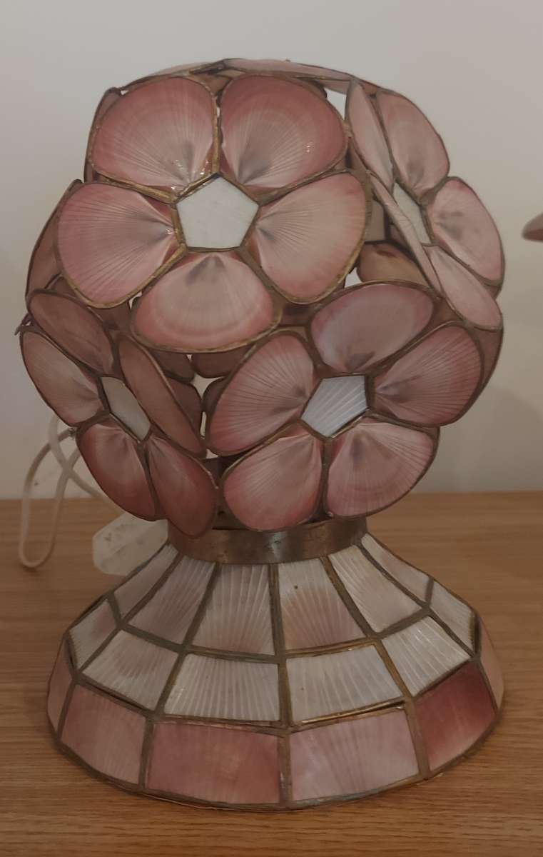 Vintage Capriz Shell bedside lamp