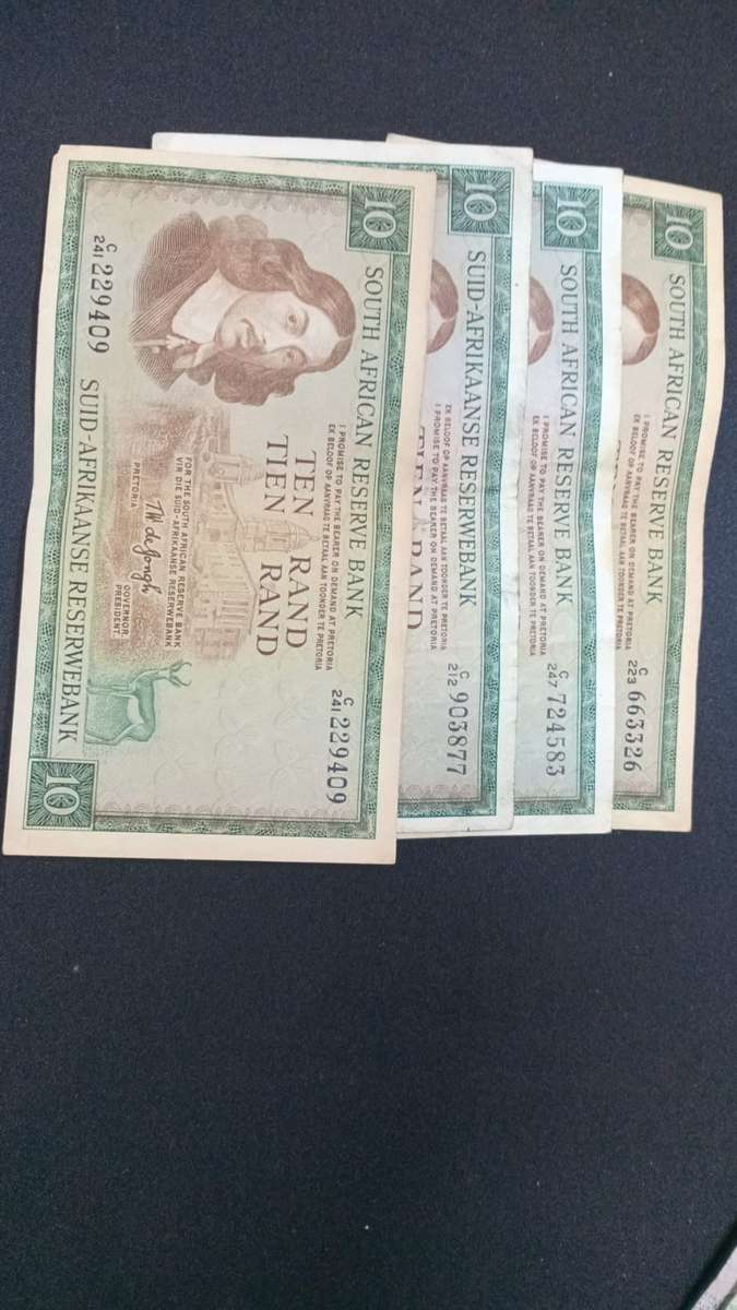 T.W. DE JONGH ten rand notes