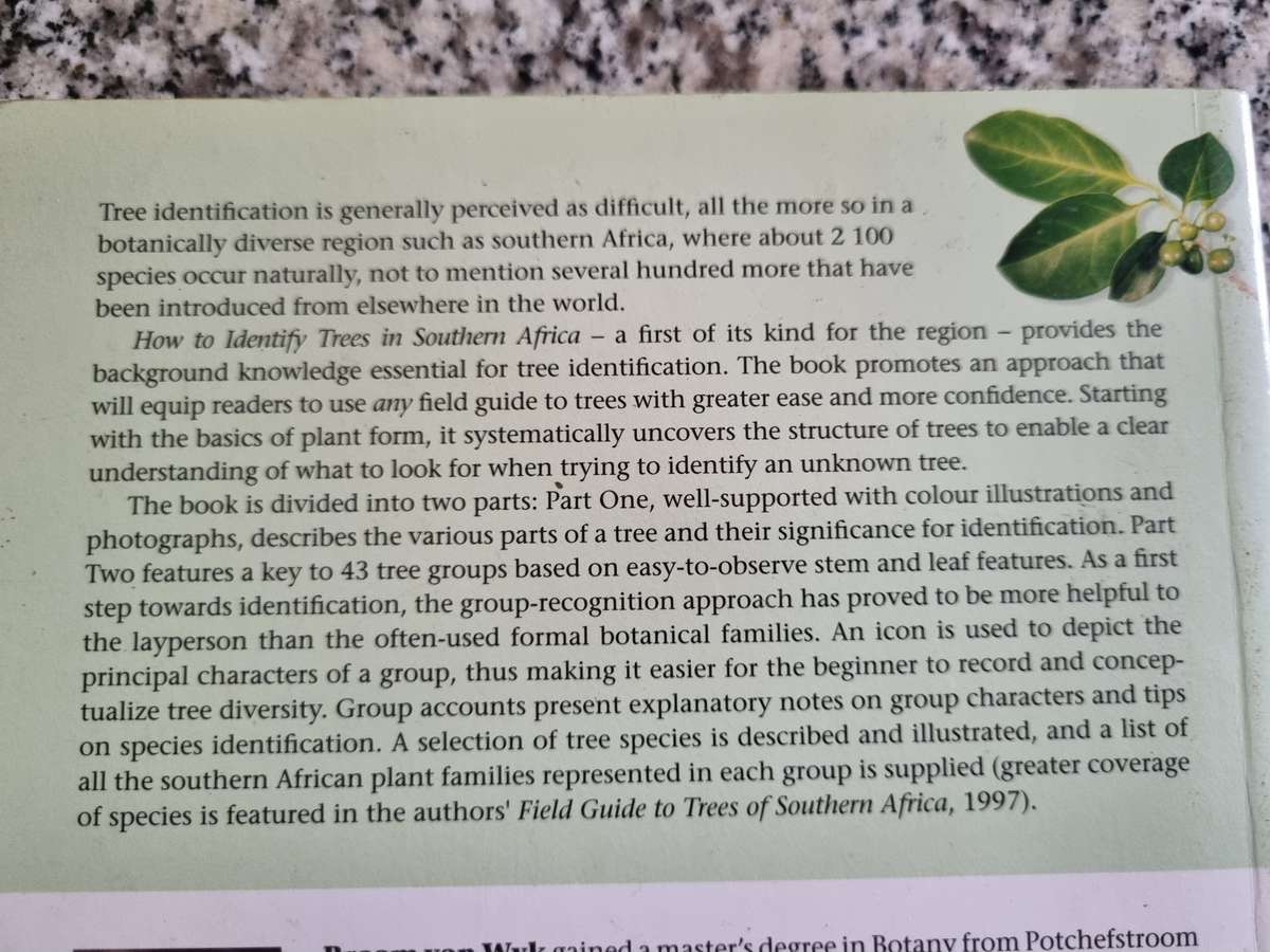 HOW TO IDENTIFY TREES IN SOUTHERN AFRICA BRAAM van WYK & Piet van WYK