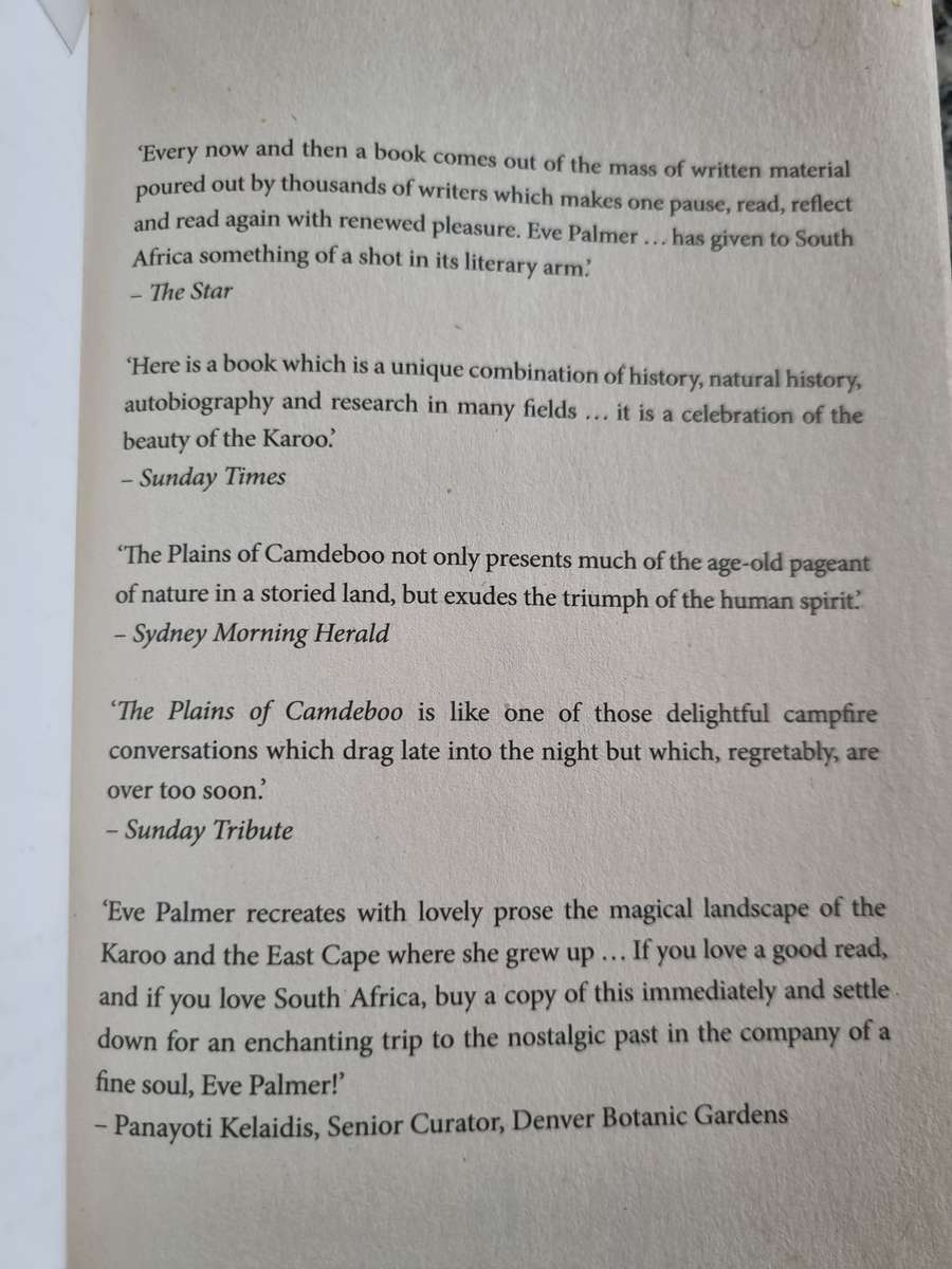 THE PLAINS OF THE CAMDEBOO EVE PALMER  ( Softcover Karoo includes B & W illustrations