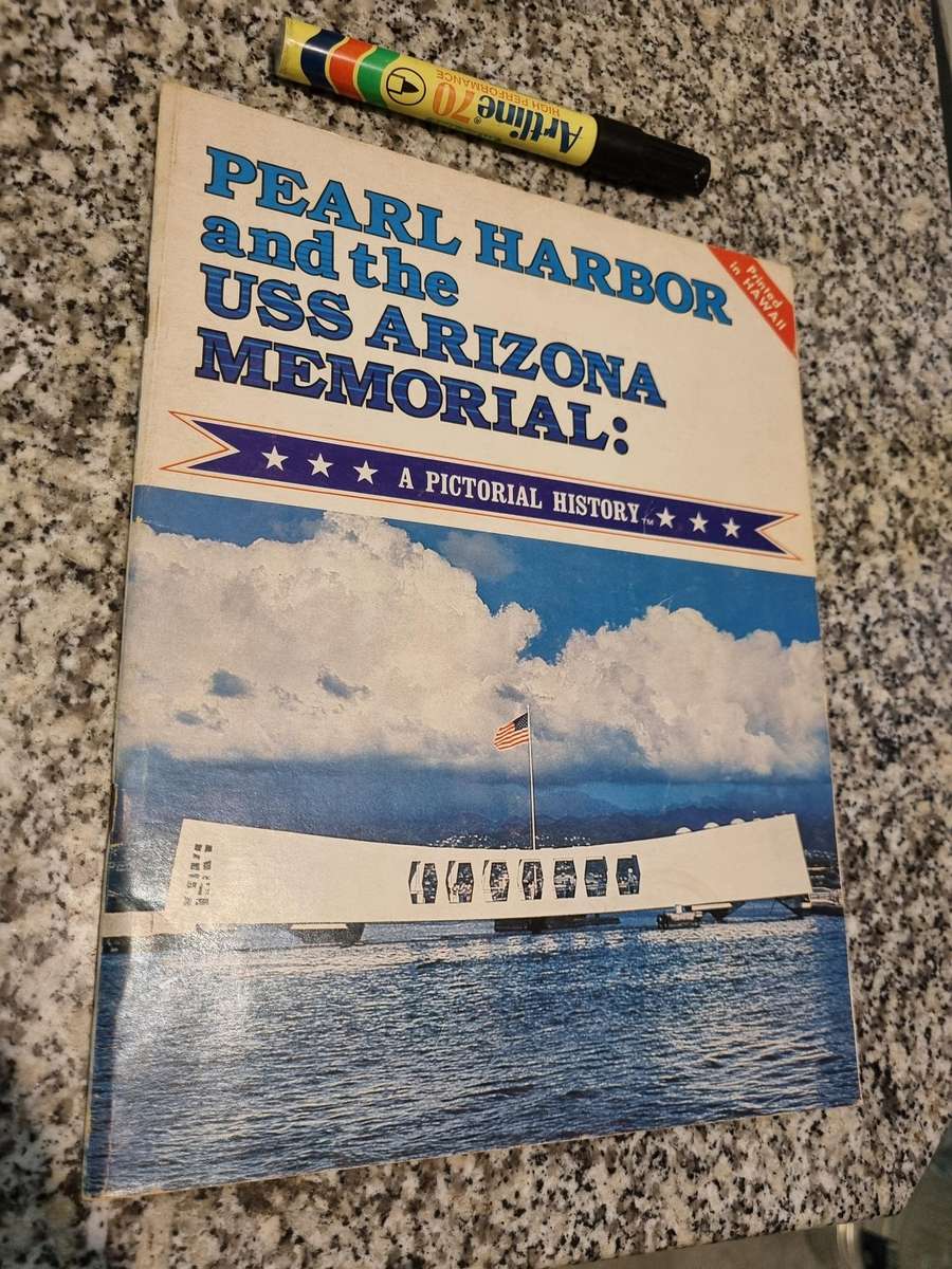 PEARL HARBOR and the ARIZONA MEMORIAL A Pictorial history Richard A WISNIEWSKI 1981 Second World War