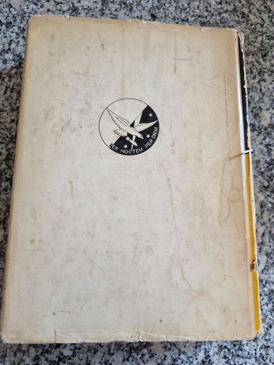 PER NOCTEM PER DIEM Story of 24 Squadron South African Air Force E N TUCKER P M I McGREGOR SAAF