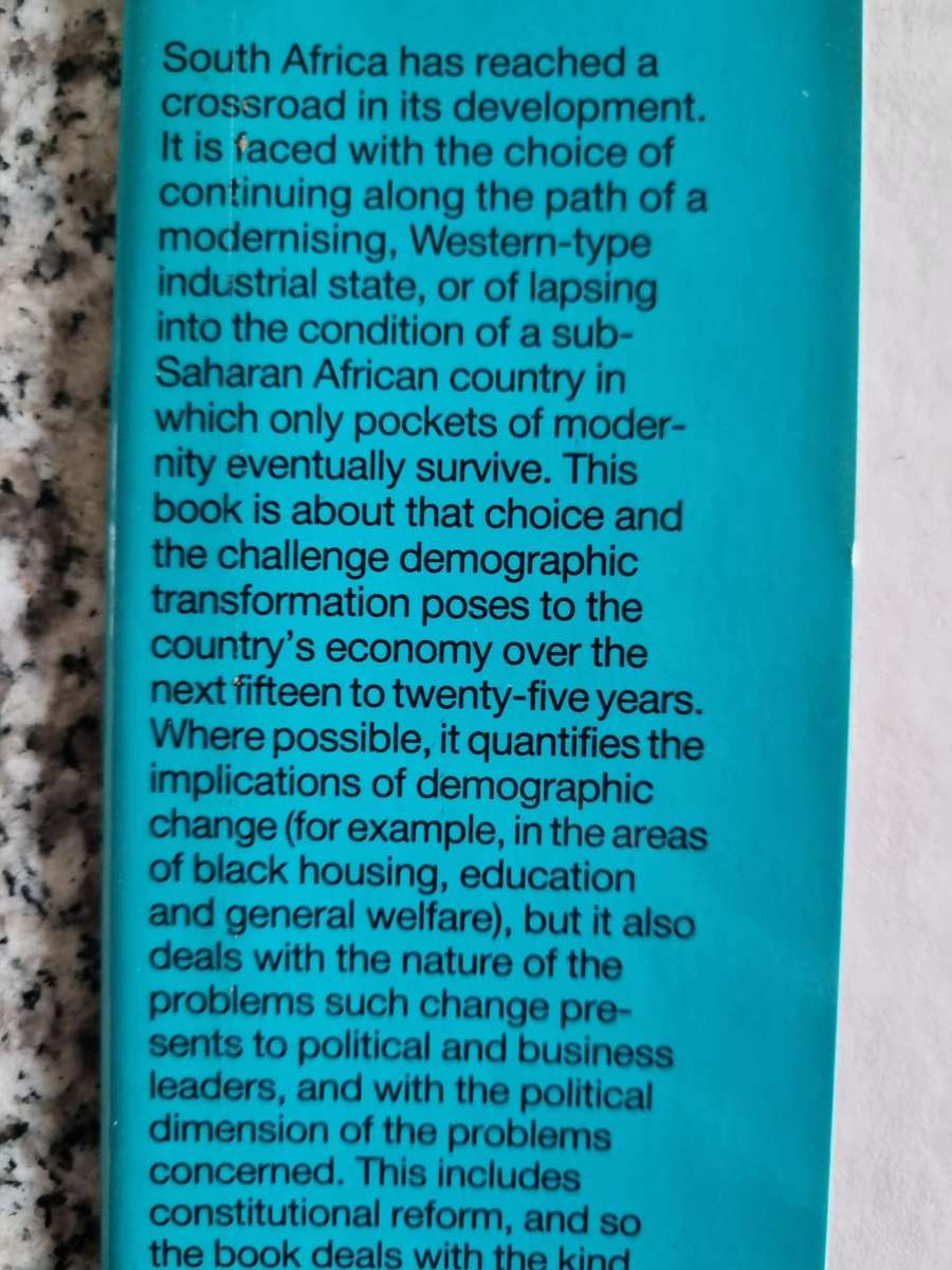 ECONOMICS in a REVOLUTIONARY SOCIETY Sanctions & the transformation of South Africa R W BETHLEHEM