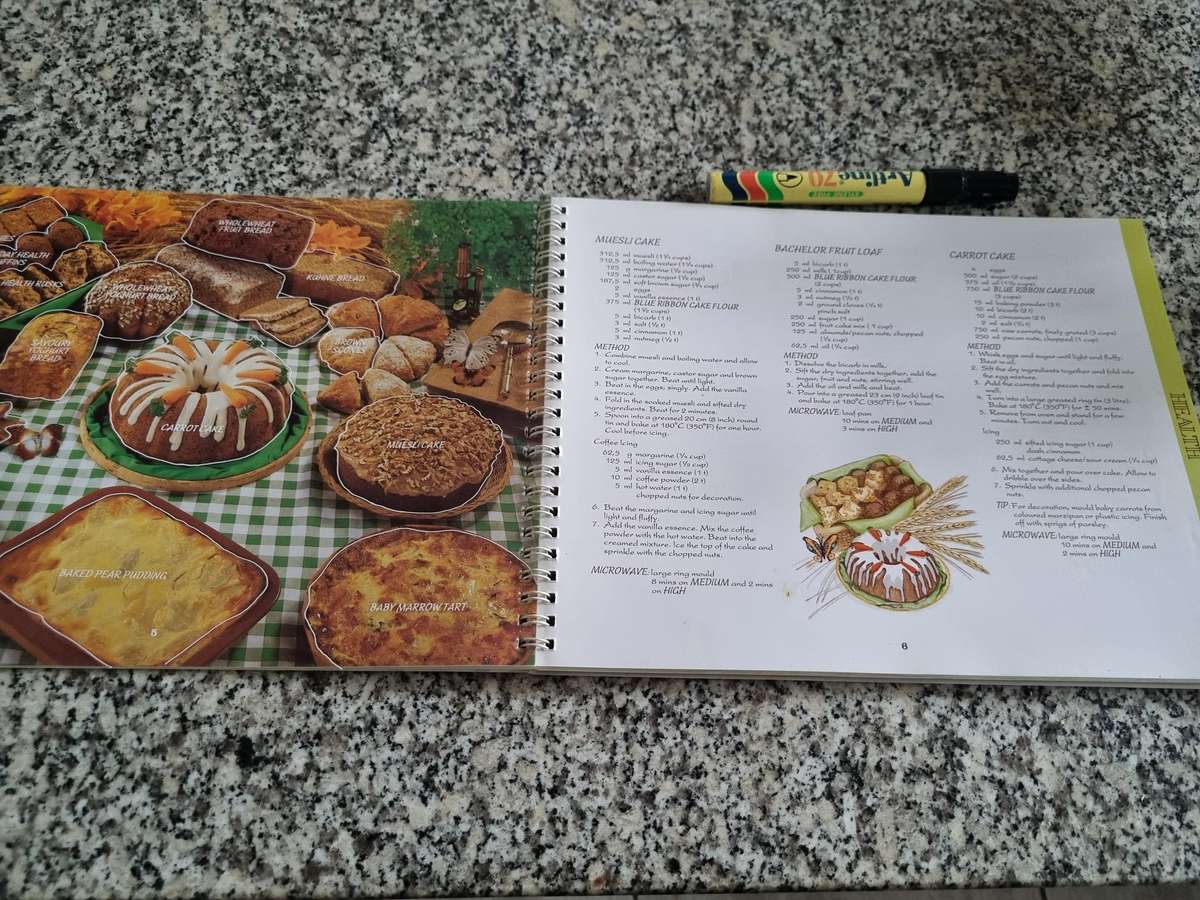 Blue Ribbon Book of Beautiful Baking by Shelley Stevenson - Cooking