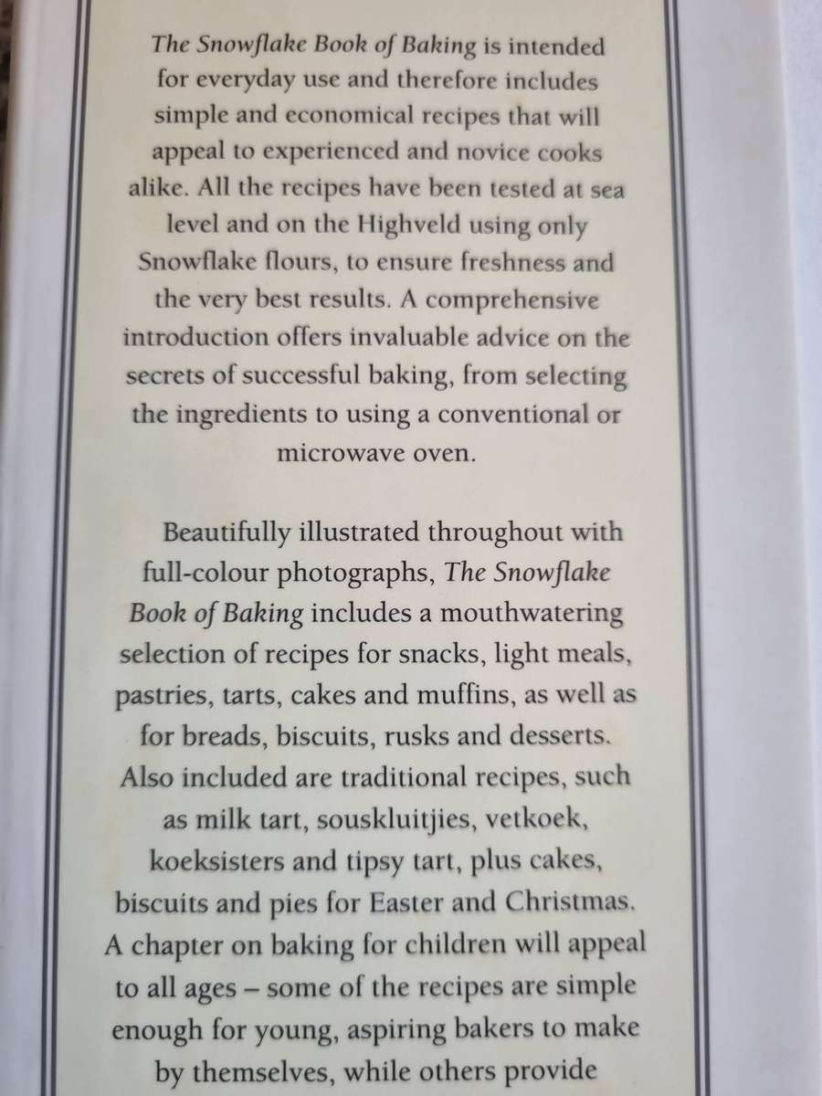 THE SNOWFLAKE BOOK OF BAKING  ( Snowflake Flour Cakes Breads cooking) ( Hardcover )