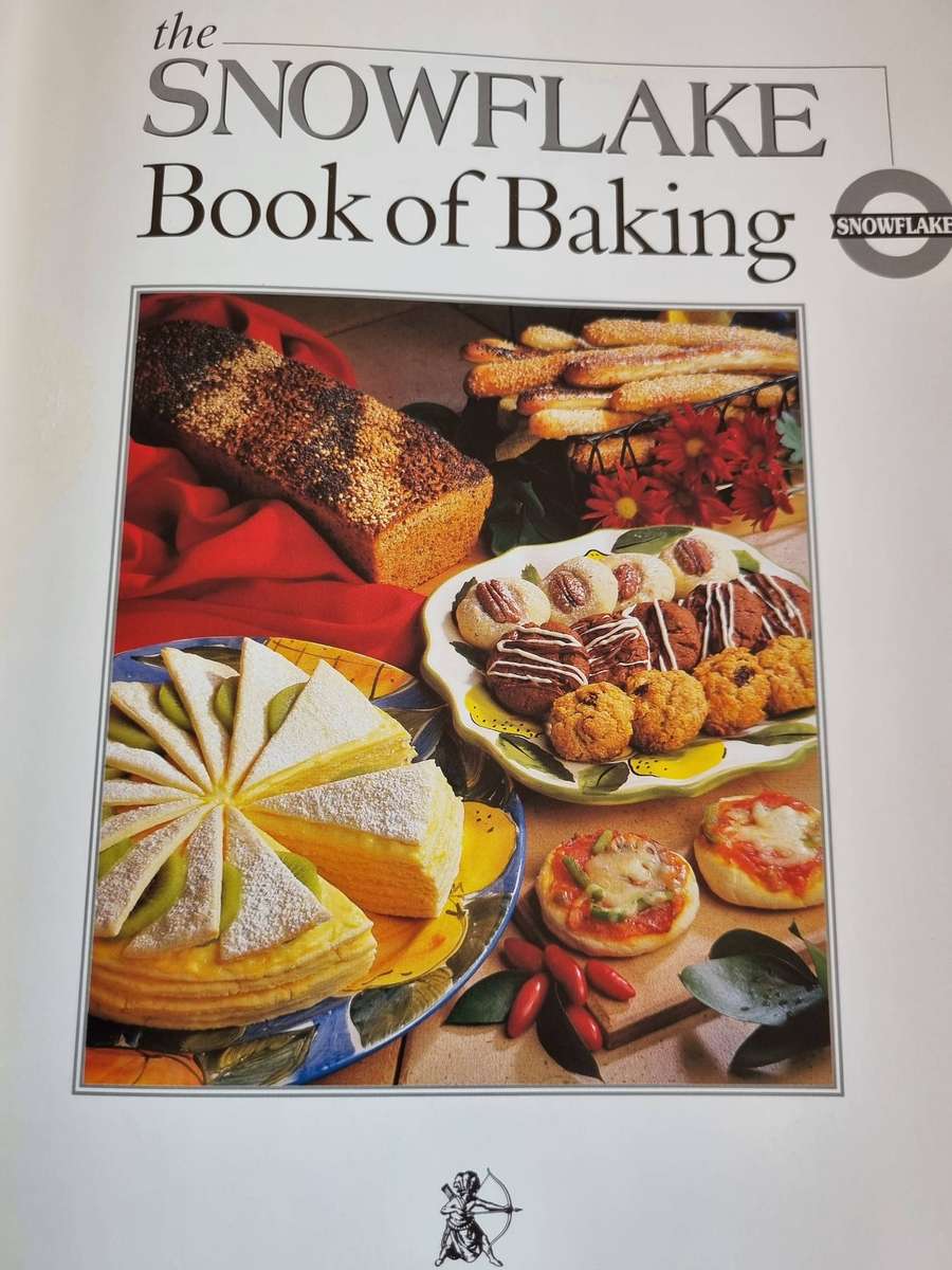 THE SNOWFLAKE BOOK OF BAKING  ( Snowflake Flour Cakes Breads cooking) ( Hardcover )