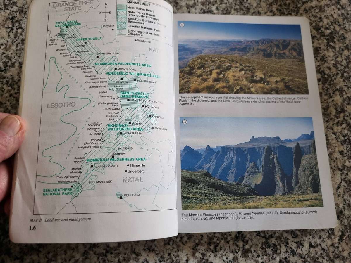 A FIELD GUIDE to the NATAL DRAKENSBERG Dave and Pat IRVIN Fully Revised Second Edition mountains