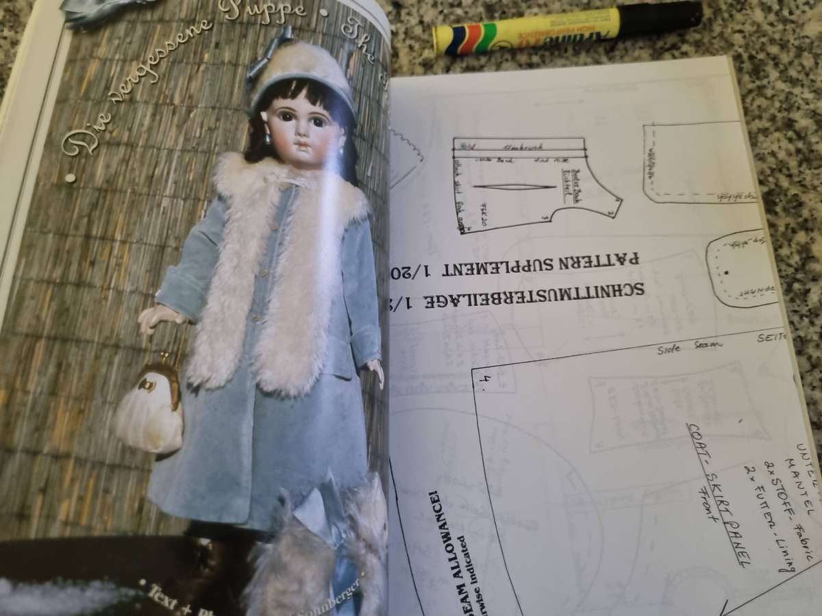 GILDEBRIEF English Issue Issue 1 / 2003 20th Volume Dolls includes Patterns