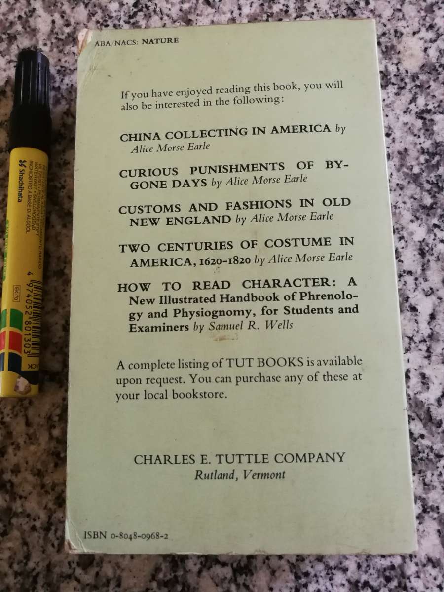 SUN DIALS AND ROSES OF YESTERDAY ALICE MORSE EARLE Reprint 1971 ( was first published 1902 )