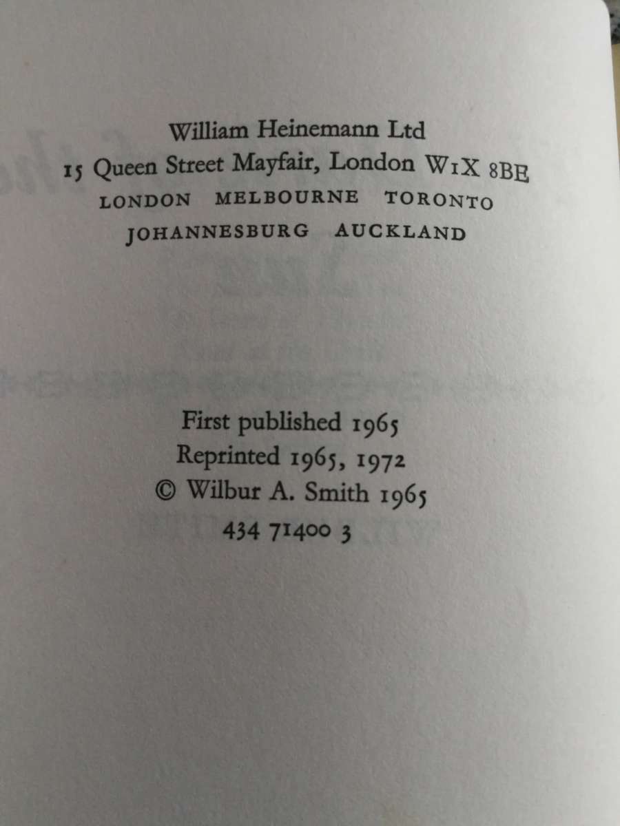 WILBUR SMITH THE DARK OF THE SUN Heineman Reprint 1972