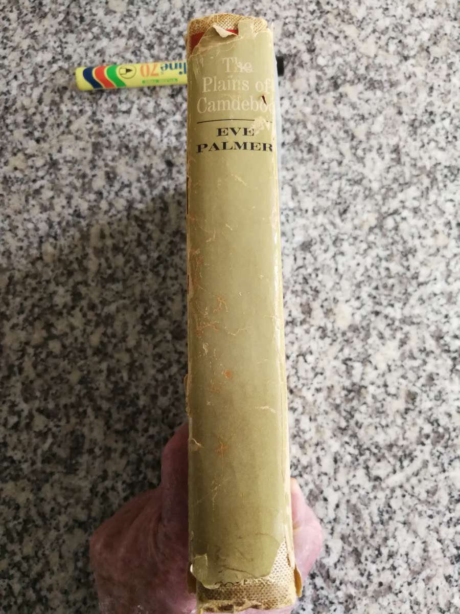 THE PLAINS OF THE CAMDEBOO EVE PALMER  ( Hardcover 1966 Karoo includes colour illustrations