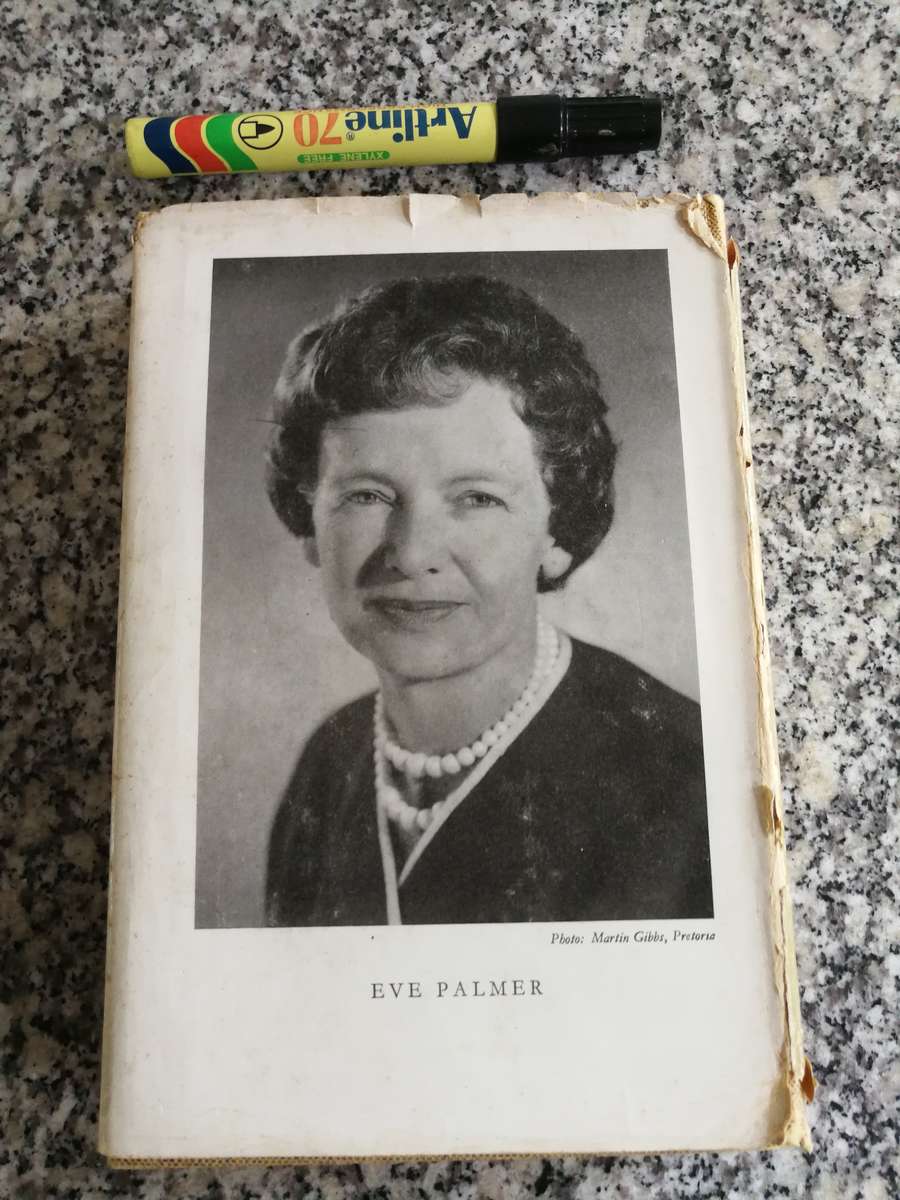 THE PLAINS OF THE CAMDEBOO EVE PALMER  ( Hardcover 1966 Karoo includes colour illustrations