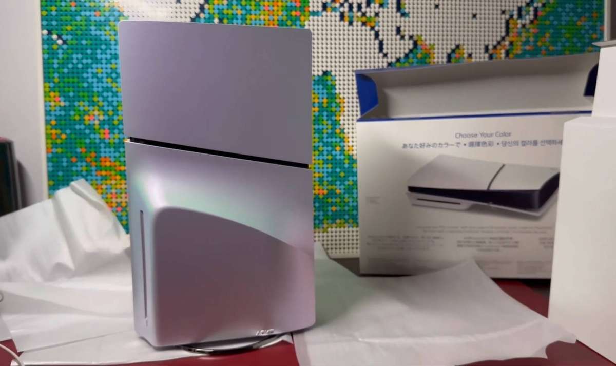 PS5 Slim CHROMA PEARL Covers (NEW/SEALED)