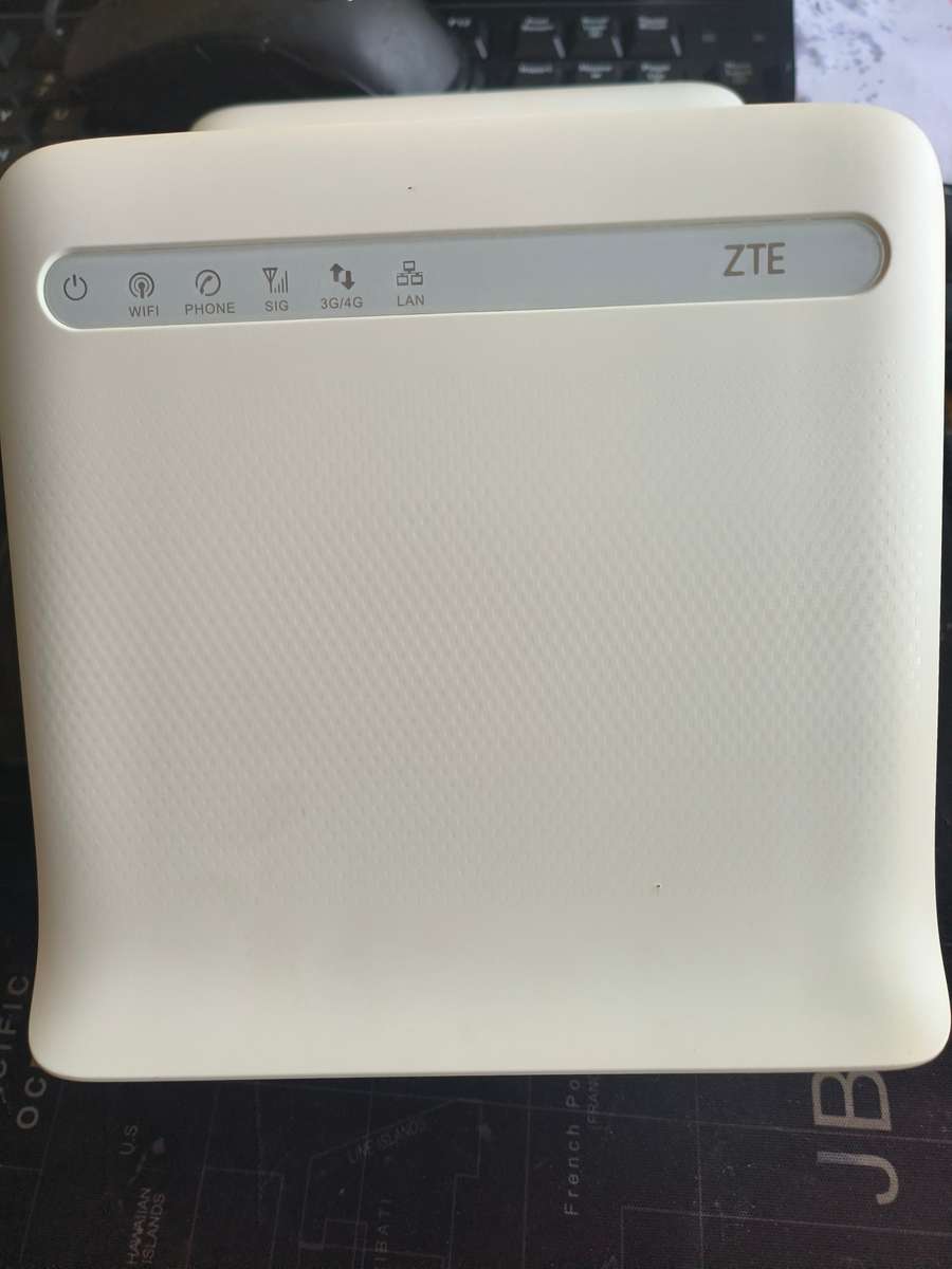 ZTE MF253 4g LTE WiFi Router - Uses SIM Card