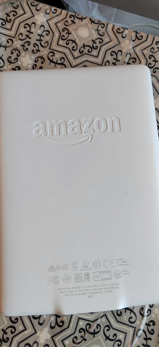 Amazon Kindle Paperwhite  7th Generation 6inch 3GB