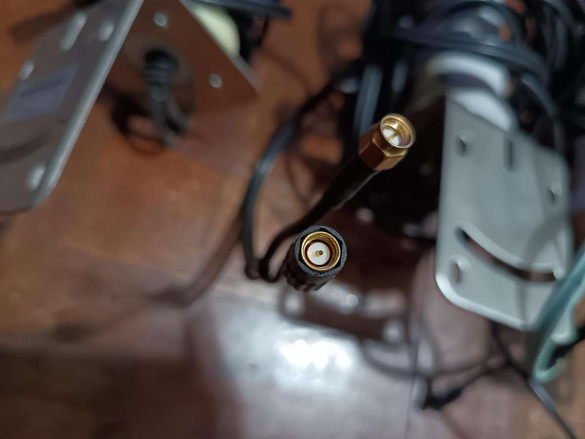 Poynting Omni Directional LTE Mimo Antenna