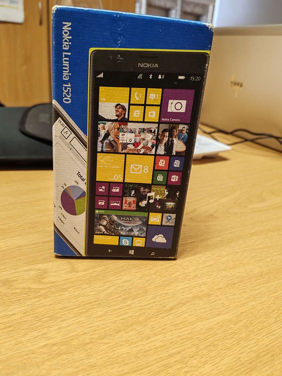 Nokia Lumia  1520
