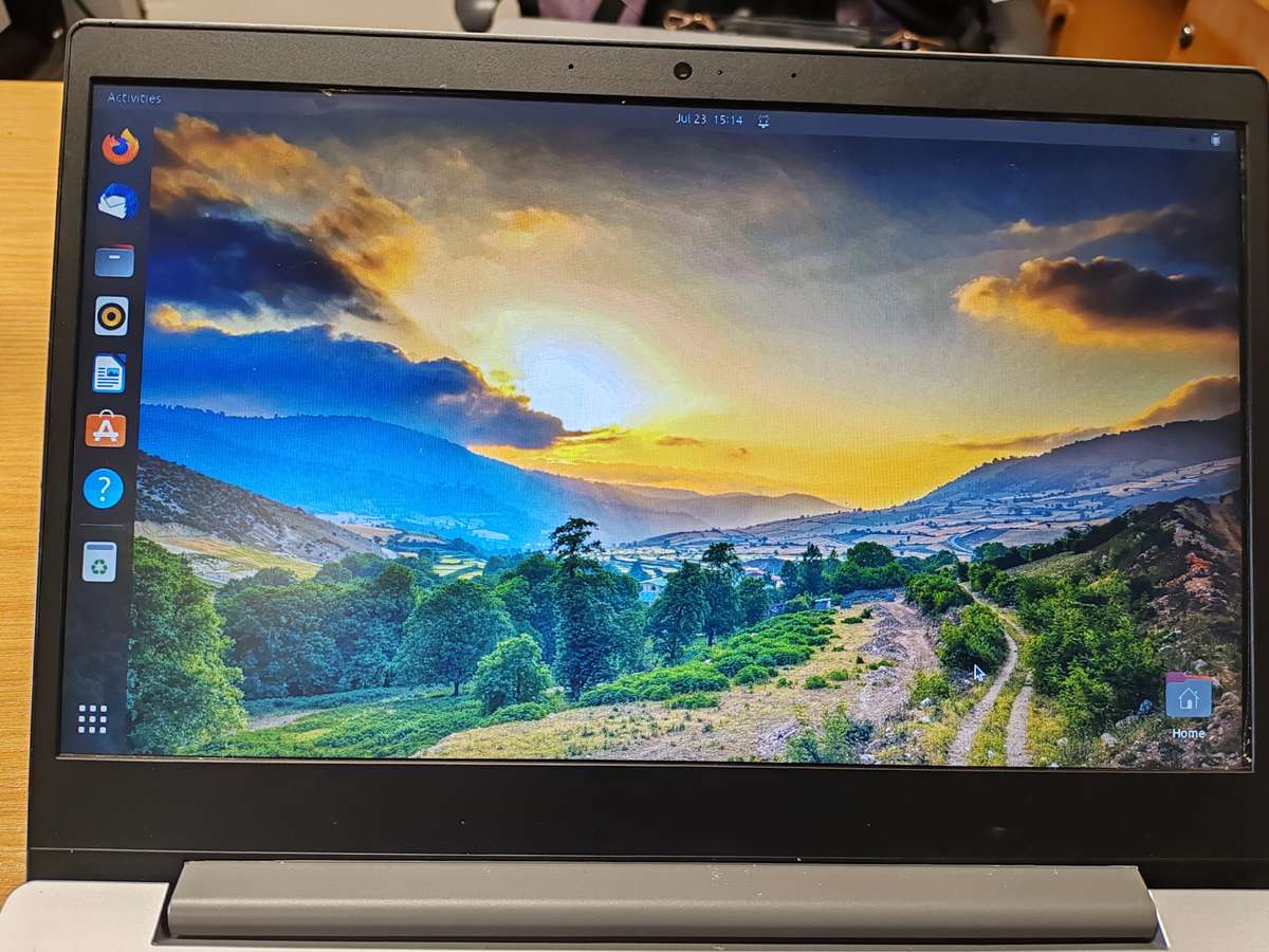 Lenovo Idea Pad Slim 1-14AST-05