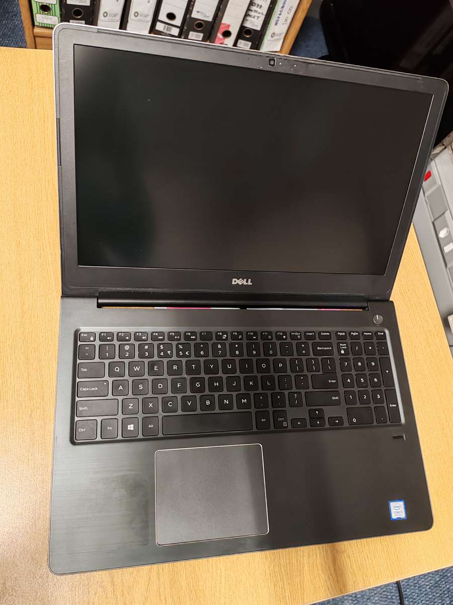 Dell Vostro 5568 i5 7th gen