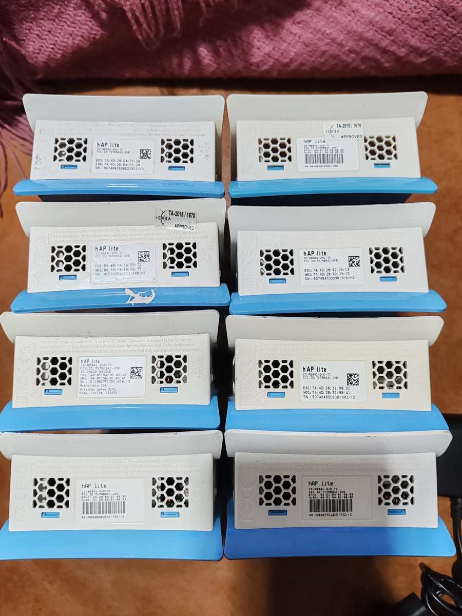 MikroTik hAP lite SOHO 2GHz WiFi Router - network switch (It does not take a SIM CARD)