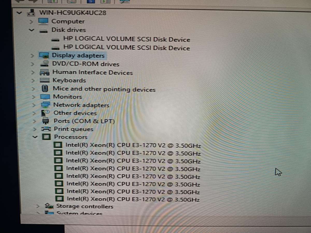 HP Proliant ML310e Gen 8 SERVER