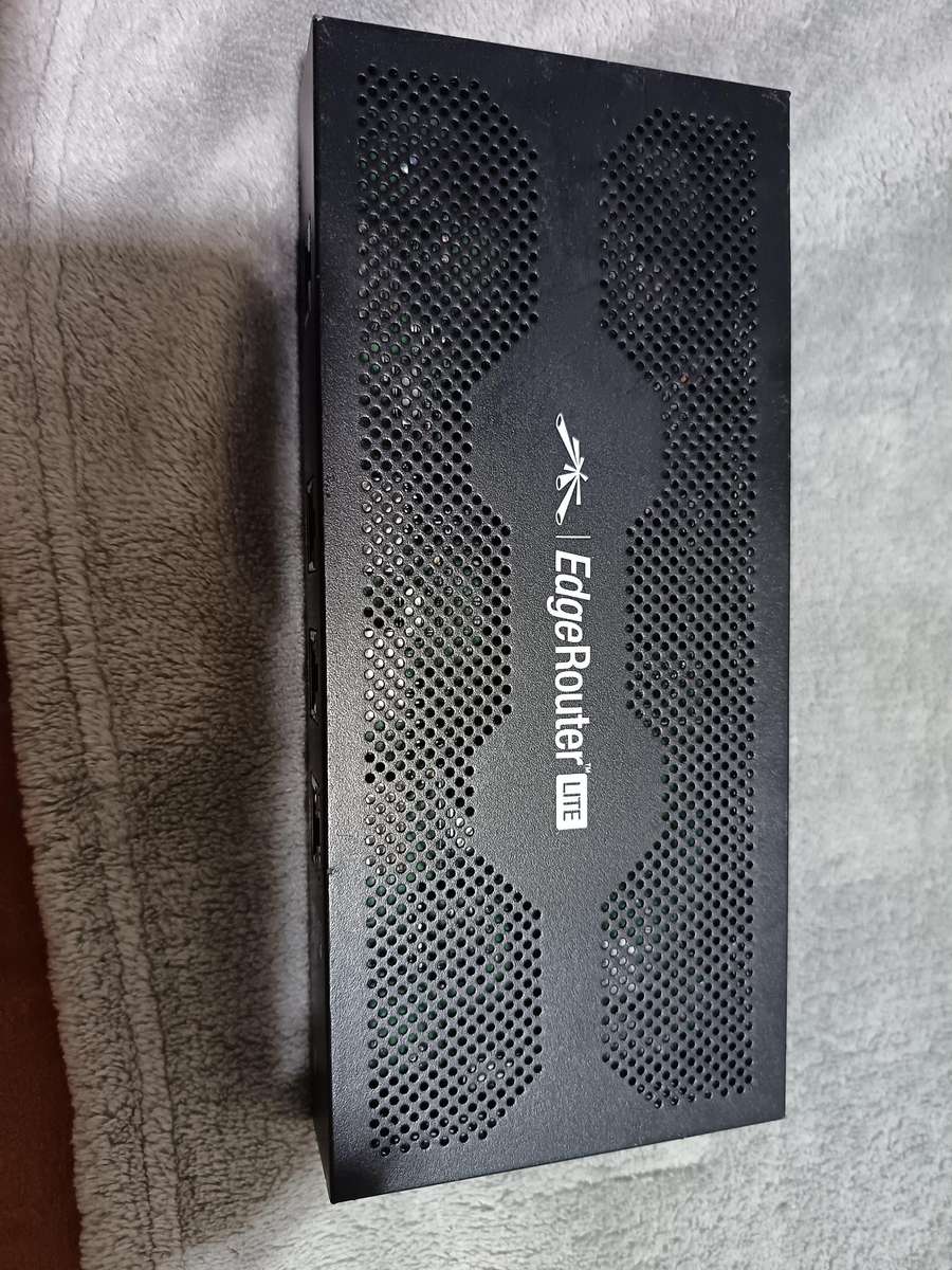 Ubiquiti EdgeRouter LITE SWITCH