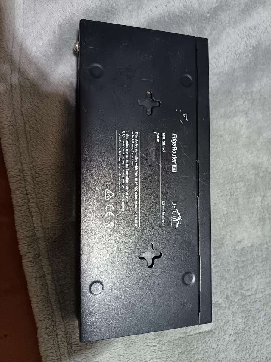 Ubiquiti EdgeRouter LITE SWITCH
