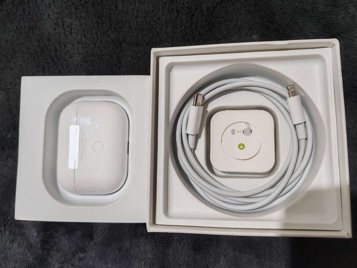 AirPods Pro model A2083 - Original