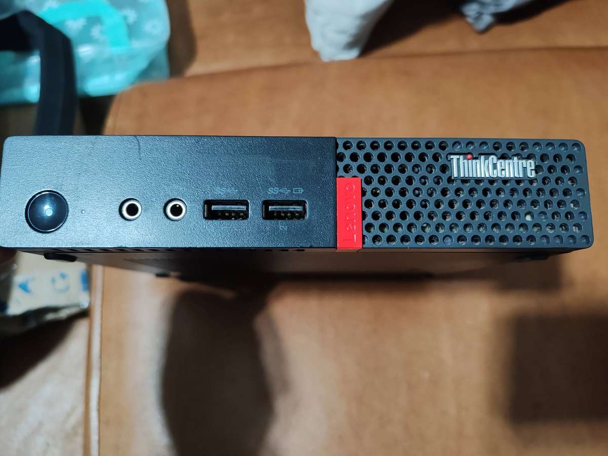Lenovo ThinkCentre M910q  i5 6th gen Ref8