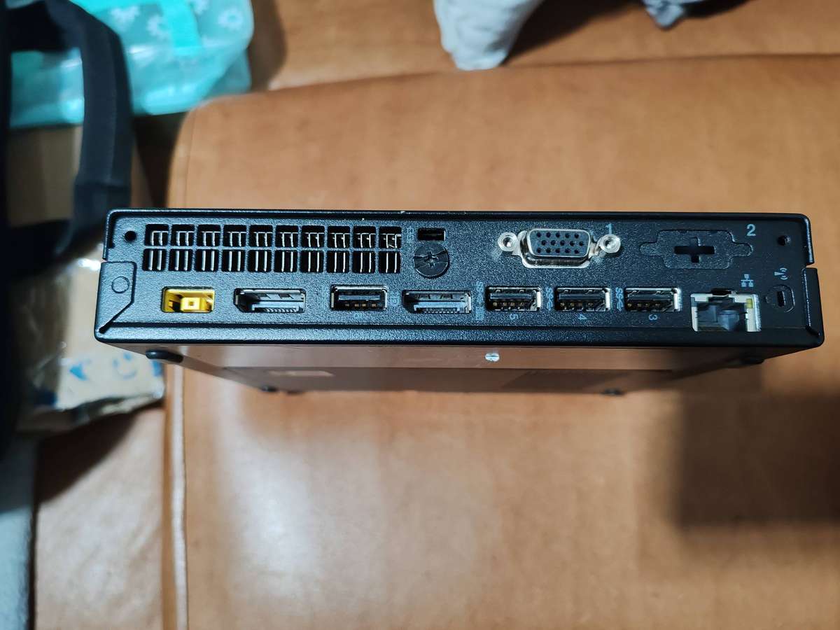 Lenovo ThinkCentre M910q  i5 6th gen Ref8