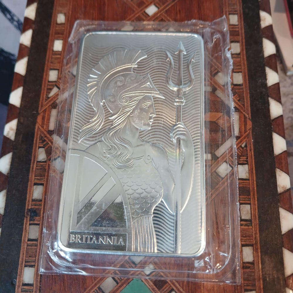 10 oz Britannia bar Silver