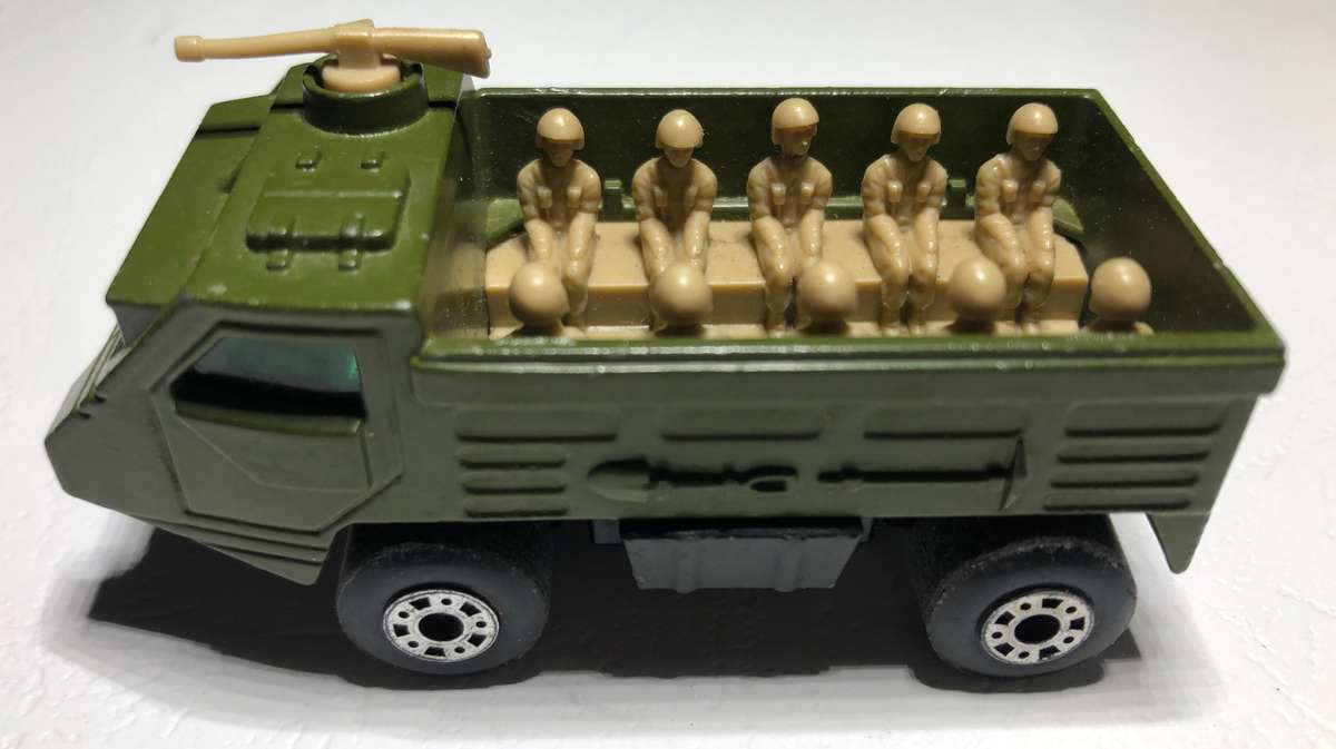 Matchbox Superfast Personnel Carrier. MBX54
