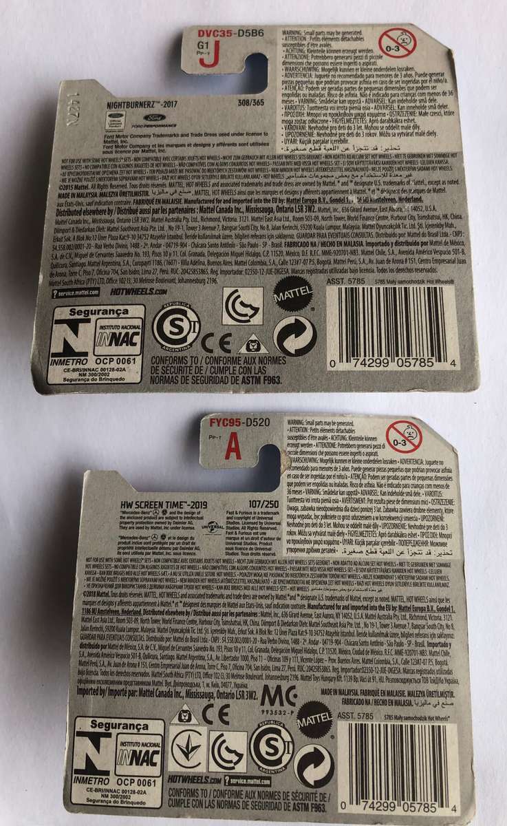 Hotwheels x2  17 Ford GT & 15 Mercedes AMG-GT