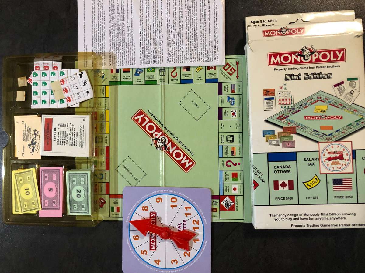 Monopoly Mini Edition
