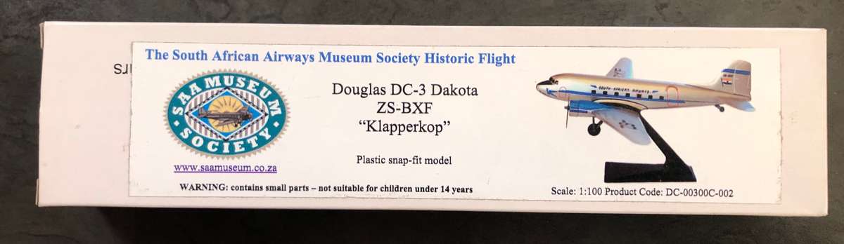 SAA Douglas DC-3 Dakota - Flight Miniatures plastic snap-fit model