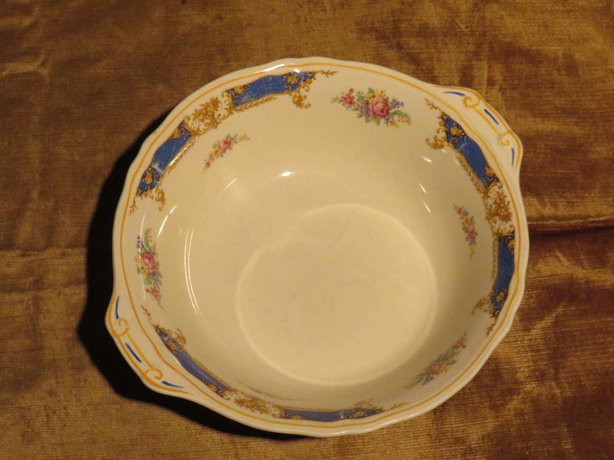 Grindley Cream Petal Serving Bowl