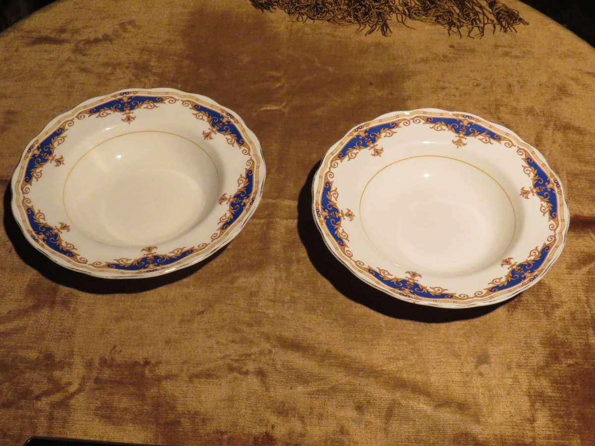 Grindley Cream Petal Service Bowls Pair