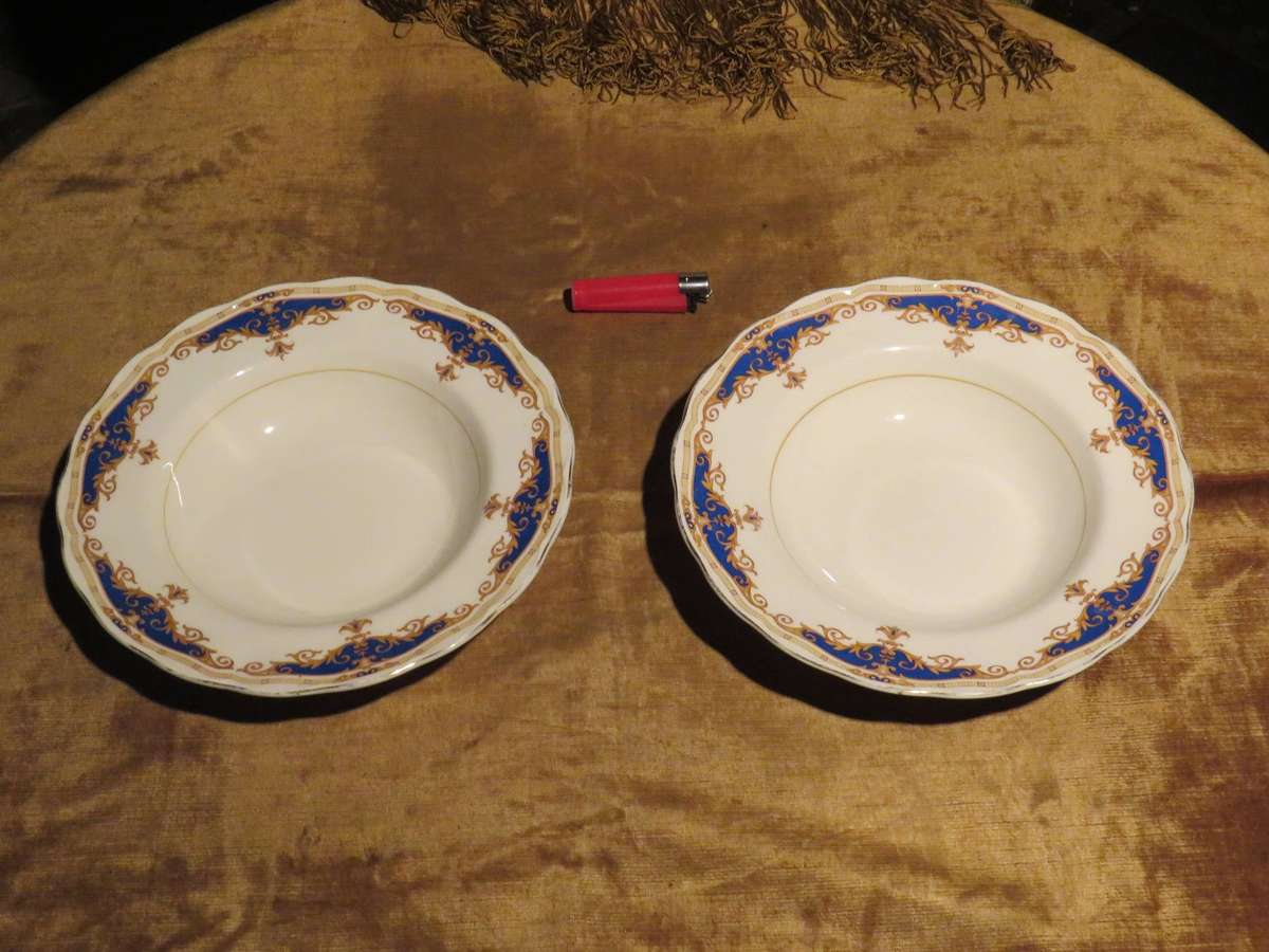 Grindley Cream Petal Service Bowls Pair