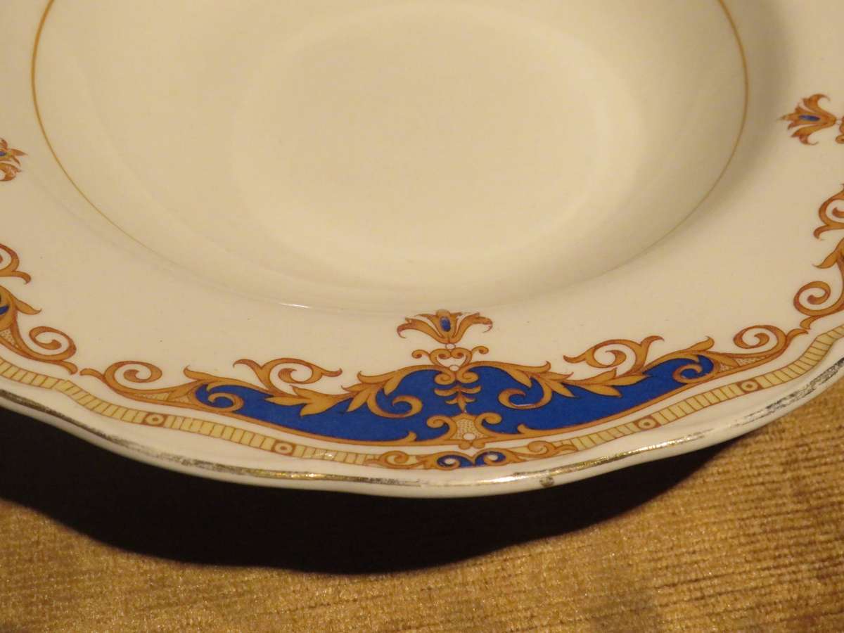 Grindley Cream Petal Service Bowls Pair