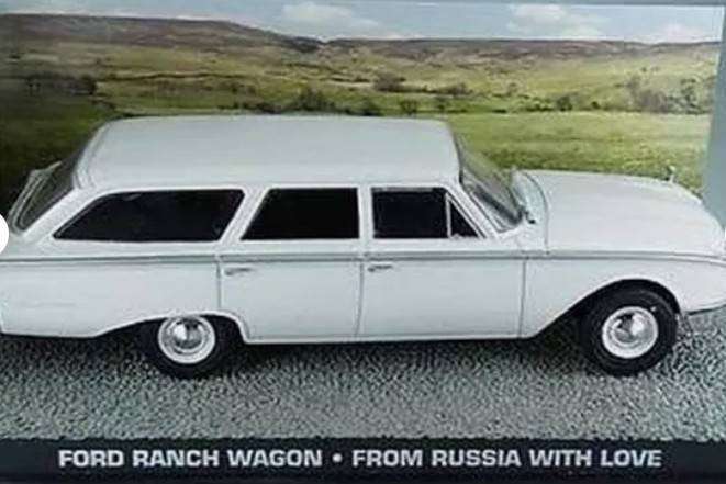 FORD RANCH WAGON MODEL CAR 1/43RD SCALE AMERICAN ESTATE VERSION BXD R0154X{:}