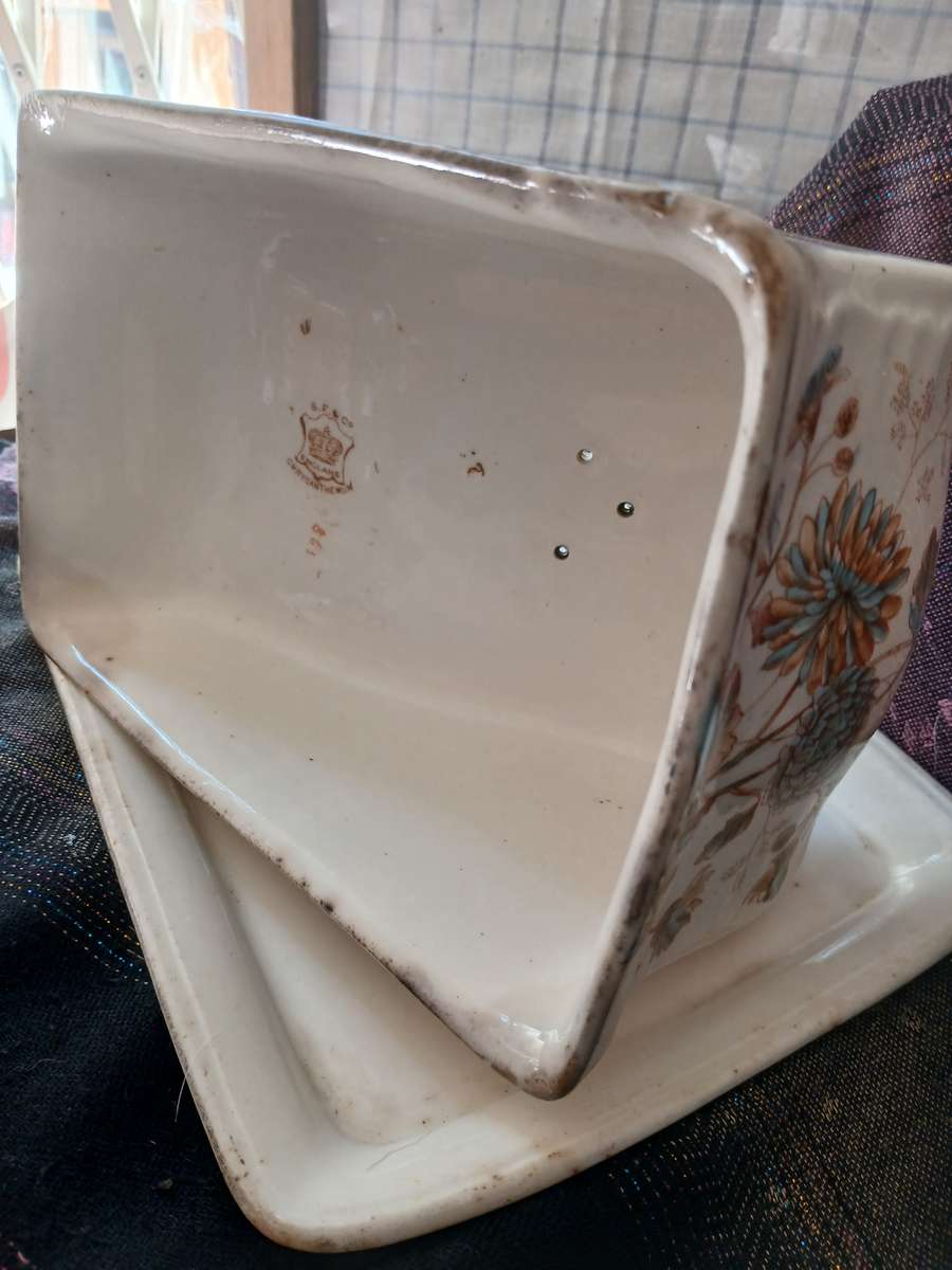 Vintage SF & Co Chrysanthemum Cheesekeeper