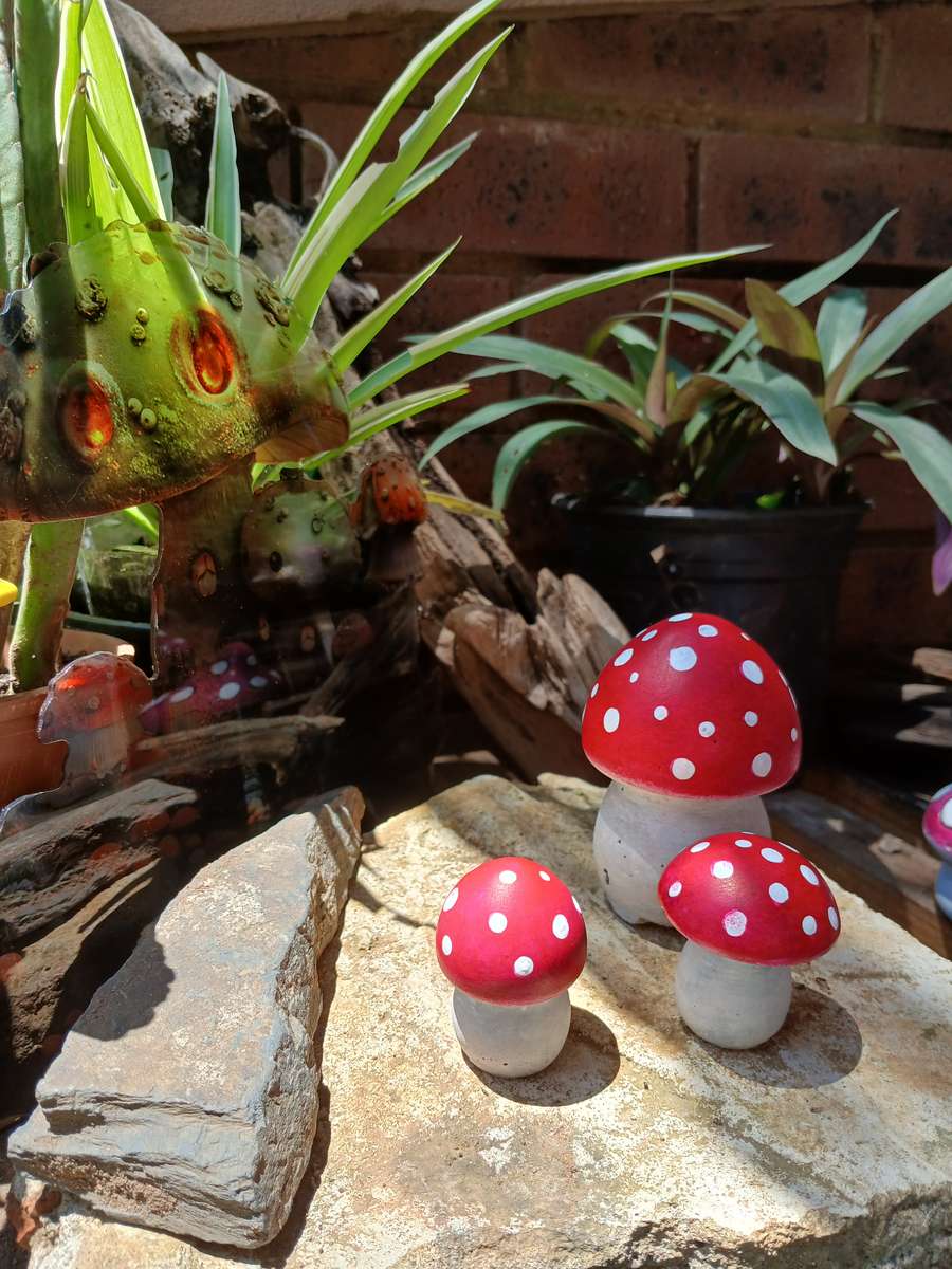 Hand-Cast & Painted Mushroom Statue Set  Whimsical Fungi Decor for Home & Garden